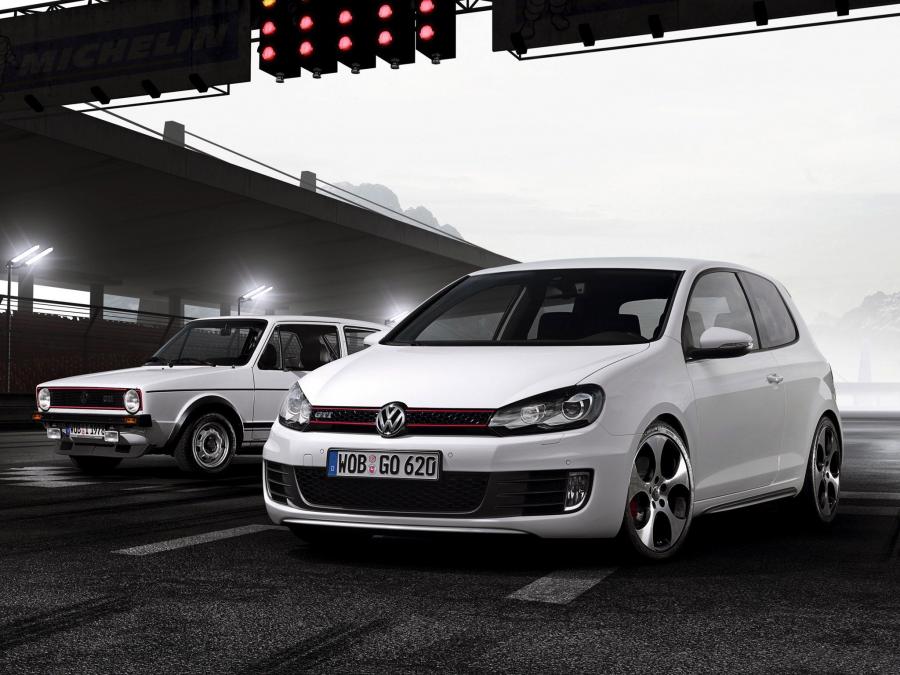  Volkswagen Golf GTi 2008 года  (фото 34 из 83)
